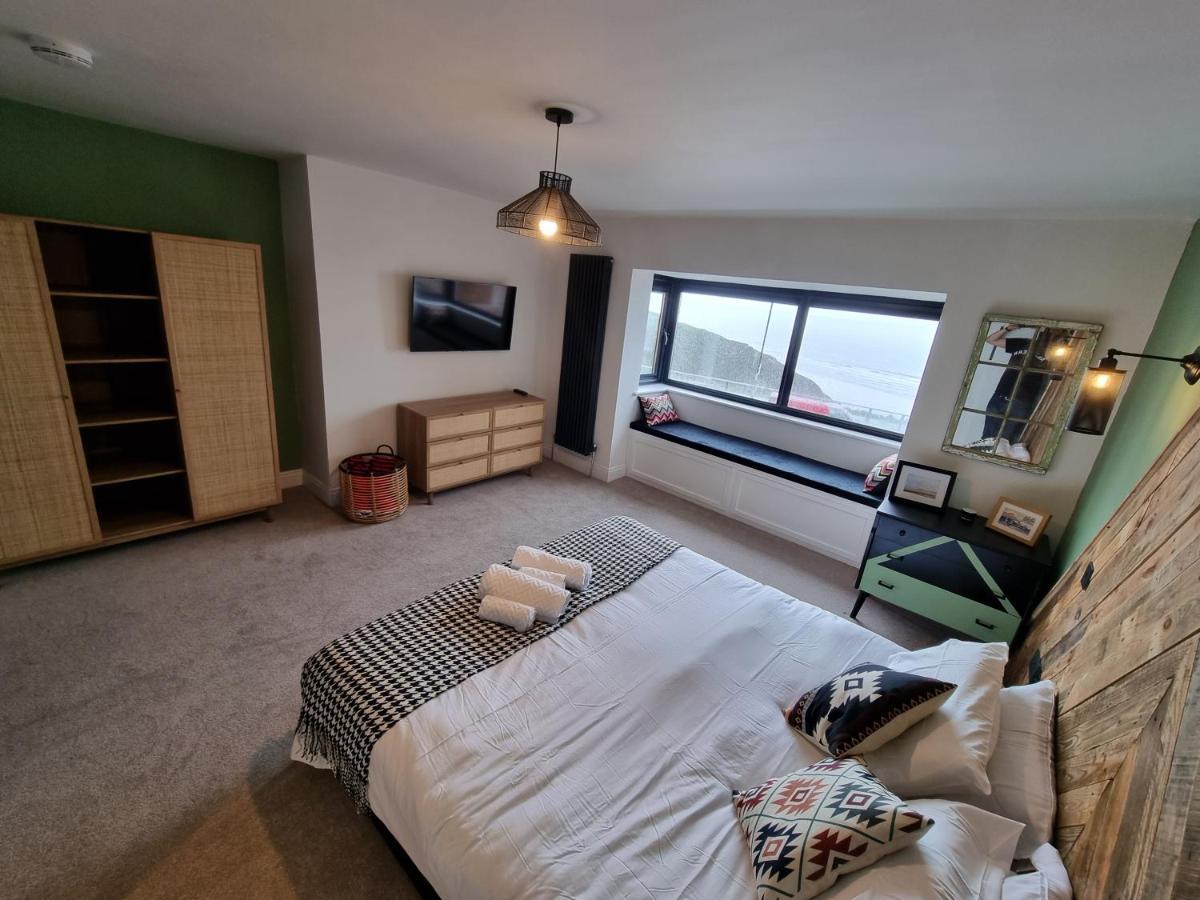 Salt & Surf-Sea Views In Saltburn Apartment Bagian luar foto